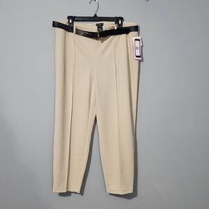NWT Petite Soho Apparel Cream Pants with Black Accent